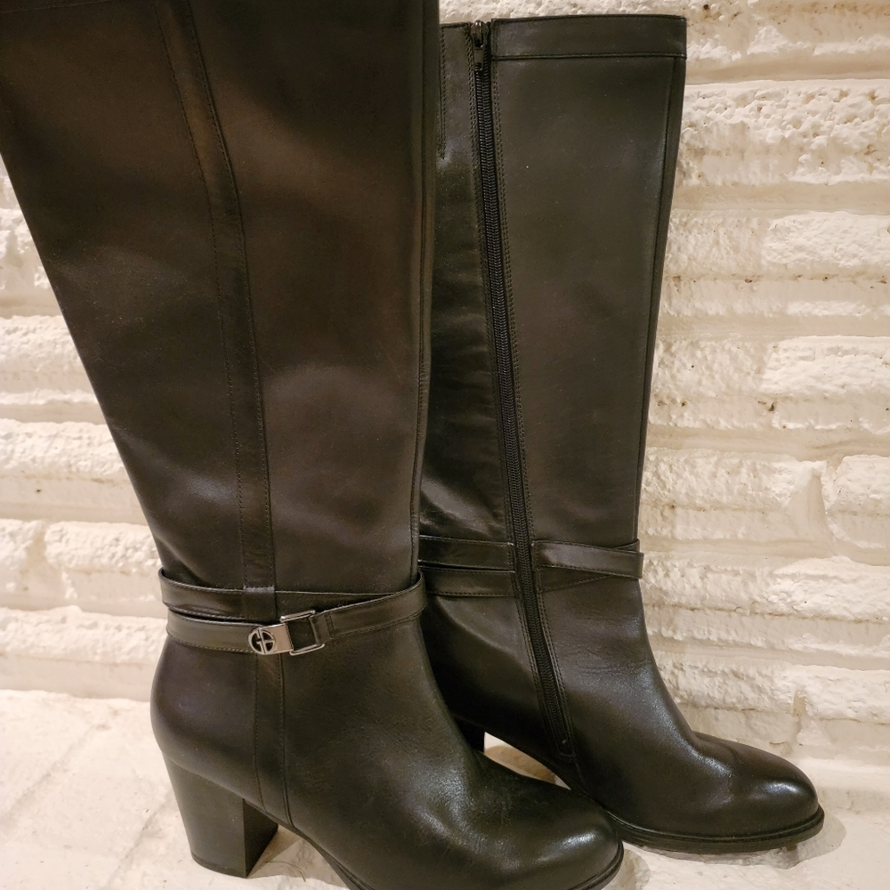 New Giani Bernini WIDE calf boots!